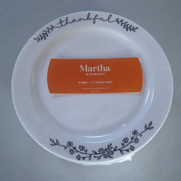 Martha Stewart 48 count Plastic Plates 7.5” - Picture 2 of 4